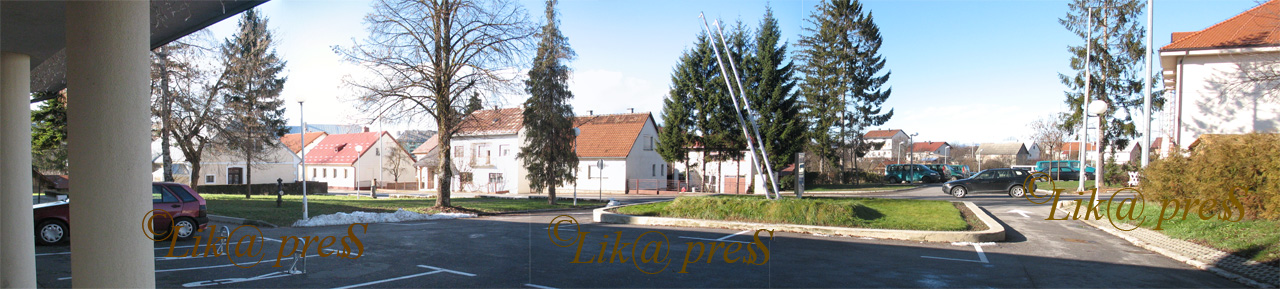 tesla spomenik gospić