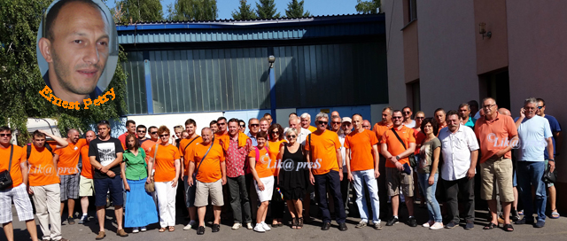 Sudionici Skupštine ŽO HNS-a u Gospiću i novi predsjednik Ernest Petry                                                                                                                                                                                    