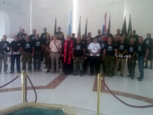 Hodočasnici s msgr. Tomislavom Rogićem u CHM na Udbini/© Valentina Vučkov                                                                                                                                                                                 