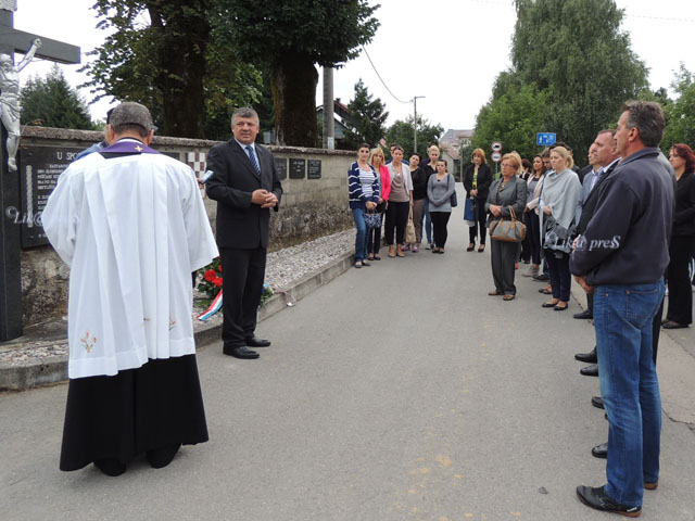 Odavanje počasti hrvatskim žrtvama u Gospiću                                                                                                                                                                                                              