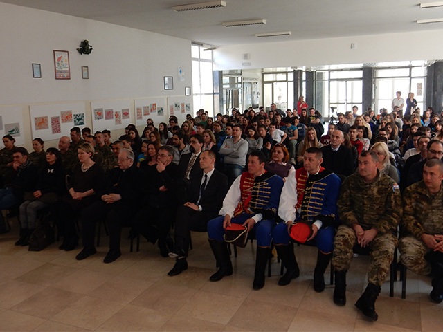 Sudionici današnjeg festivala o ličkom ratovanjuu                                                                                                                                                                                                         