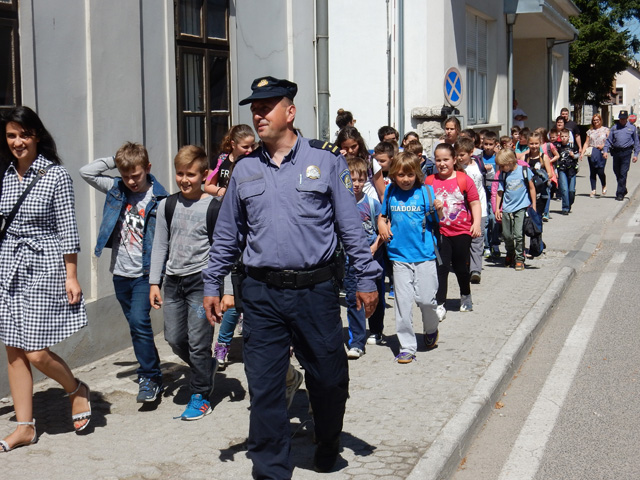 Dolazak učenika u Muzej                                                                                                                                                                                                                                   