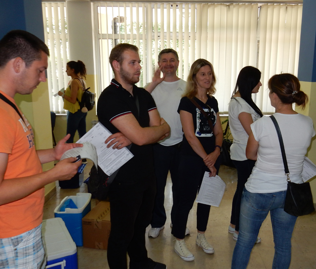 Gospićani u redfu za davanje krvi/Snimio Marko ČULJAT                                                                                                                                                                                                     