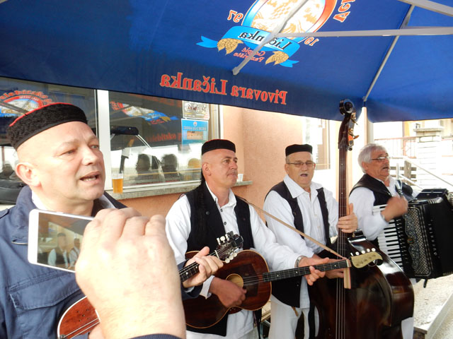 Nezavisnoj Buri promjena pivali su Plitvički bećari