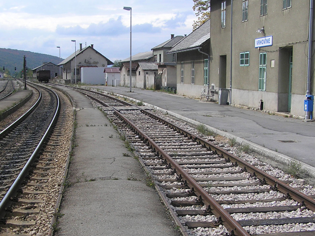 Željeznička stanica Vrhovine-Plitvička jezera