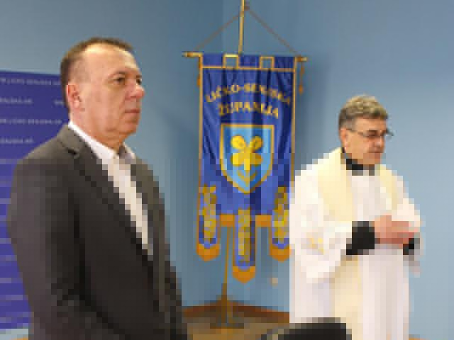 Župan Kolić i msgr Čančar za blagoslova u Gospiću                                                                                                                                                                                                         