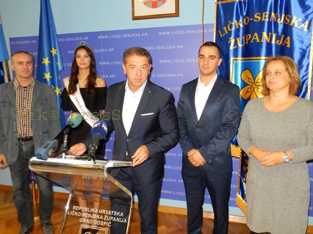 Milinovićeva tiskovna konferencija u Gospiću/Snimio Marko Čuljat                                                                                                                                                                                          