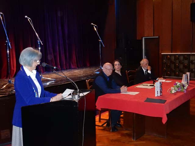 Danica Subašić otvara promociju Golčeve knjige/Foto Lika press                                                                                                                                                                                            