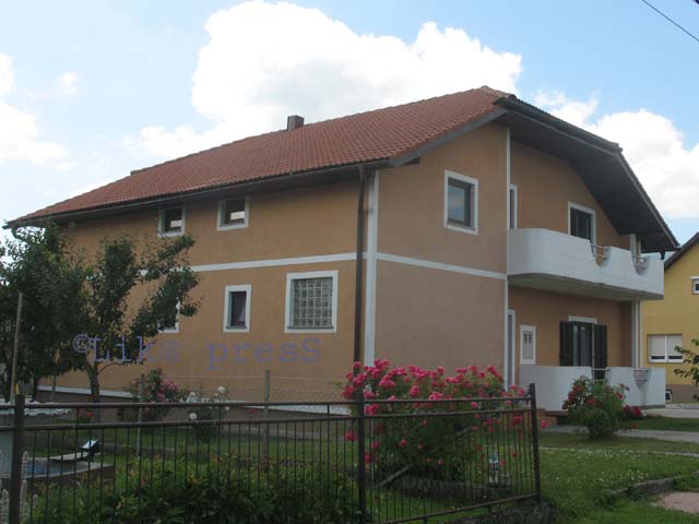 Novogradnja u Ličkom Novom sa šatoračkim krovom/Arhiva Lika pressa Gospić                                                                                                                                                                                 