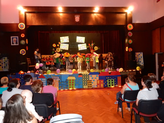 Prva priredba mališana u Gospiću/Snimio Marko ČULJAT                                                                                                                                                                                                      