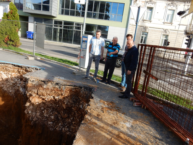 Gradonačelnik Starčević jutros je bio na gradilištu                                                                                                                                                                                                       