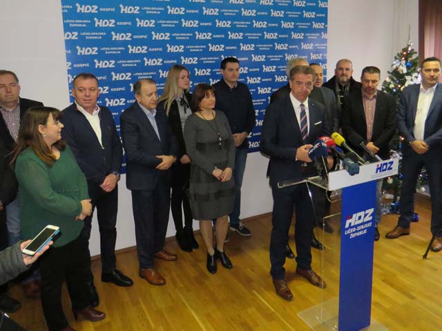 Konferencija za novinare u HDZ-u/Snimio Milan Tomašević, Lika express                                                                                                                                                                                     