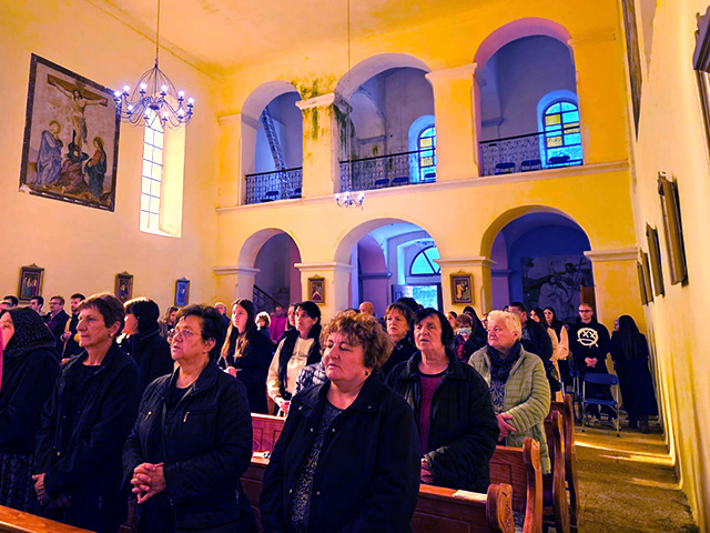 Podlapčani na jučerašnjoj proslavi Lučinje                                                                                                                                                                                                                