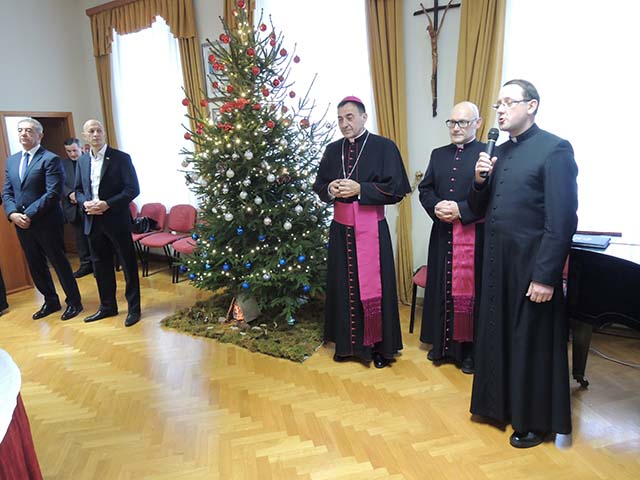 Dobrodošlica u Ordinarijat kancelara preč. Mišela Grgurića/Snimio Marko Čuljat                                                                                                                                                                            