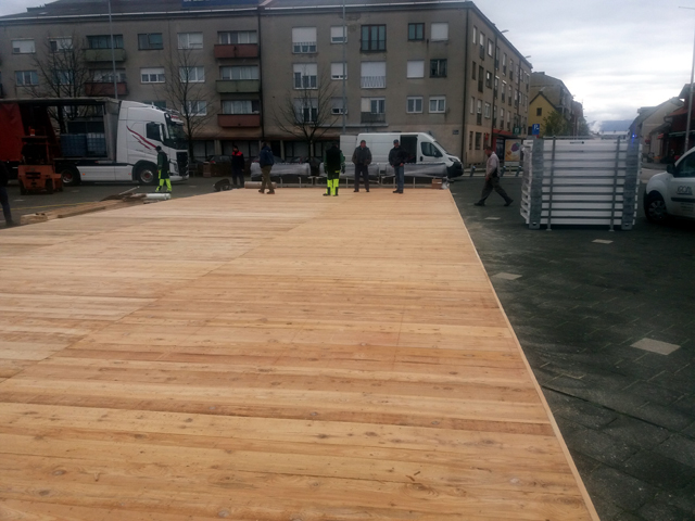 DAske na kojima će bit led klizališta na Radićevu trgu                                                                                                                                                                                                    