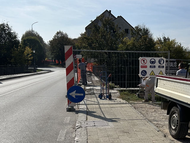 Početak sanacije štete na Željeznom mostu                                                                                                                                                                                                                 