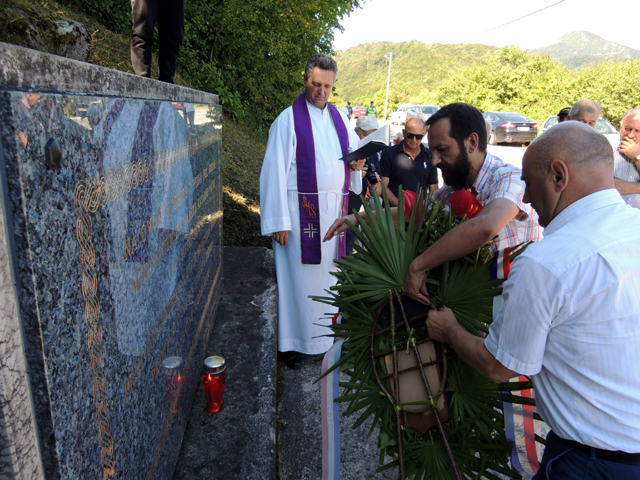 Polaganje vijenca u Brušanima/Snimio Marko ČULJAT                                                                                                                                                                                                         