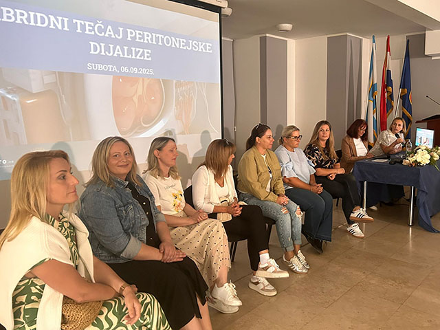 Sudionice gospićkog tečaja o dijalizi                                                                                                                                                                                                                     