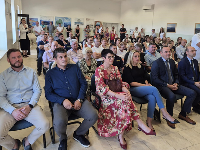 Sudionici svečane sjednice u Kolanu                                                                                                                                                                                                                       