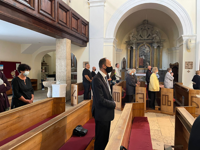 Na svetoj misi zadušnici u Senju..                                                                                                                                                                                                                        