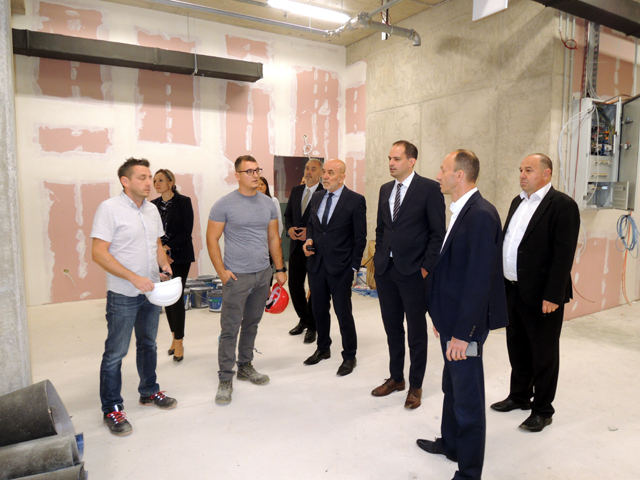 U jednoj od brojnih prostorija buduće državne gruntovnica u Gospiću/Snimio Marko ČULJAT                                                                                                                                                                   