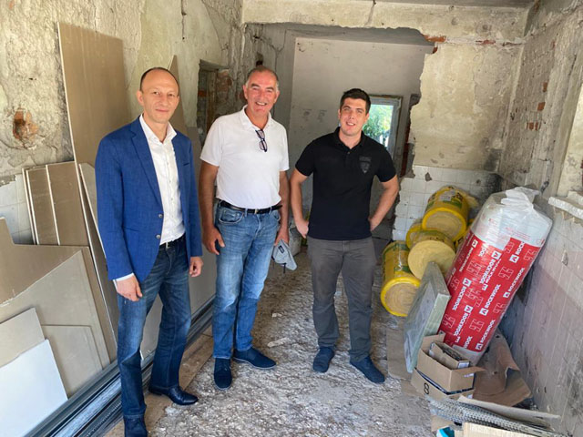 Uređenje poslovnog prostora za lovinačku ljekarnu                                                                                                                                                                                                         