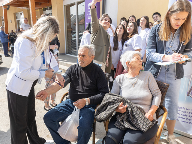 Nije se dugo čekalo na kontrolu tlaka                                                                                                                                                                                                                     