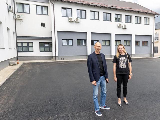 Župan i zamjenica u šetnji vrućim asfaltom                                                                                                                                                                                                                