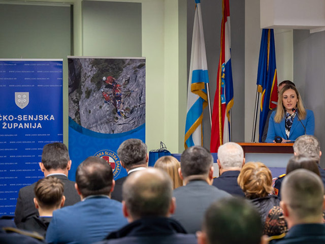 Jasna Oreškovć-Petrović, predsjednica Civilne zaštite otvara današnju svečanosti                                                                                                                                                                          