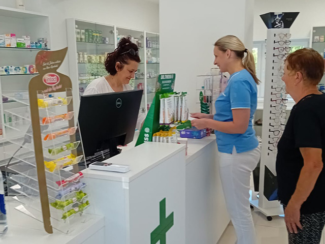 Danas je počela radom ljekarna u Lovincu                                                                                                                                                                                                                  