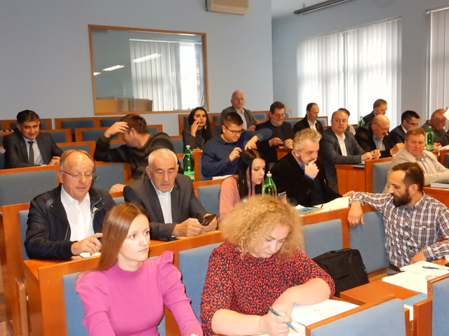 Pred početak današnje sjedenice                                                                                                                                                                                                                           